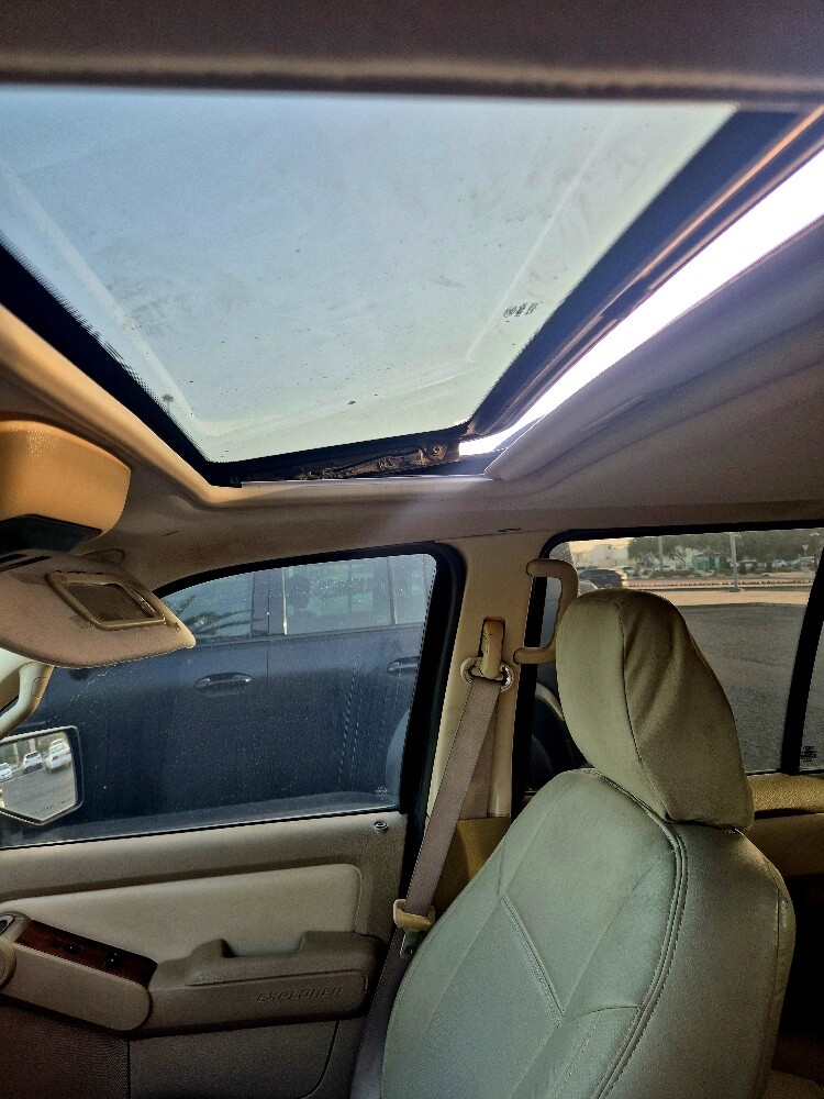 Ford explorer Full option 2009 - 13