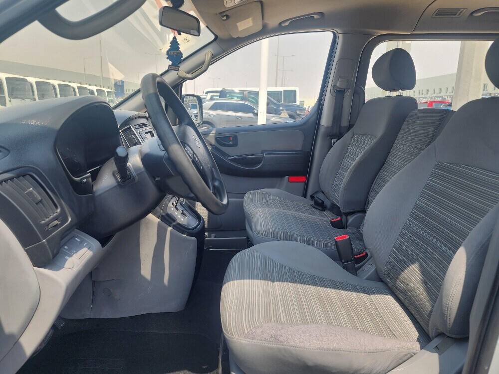Hyundai H1 2020 Silver  - 10