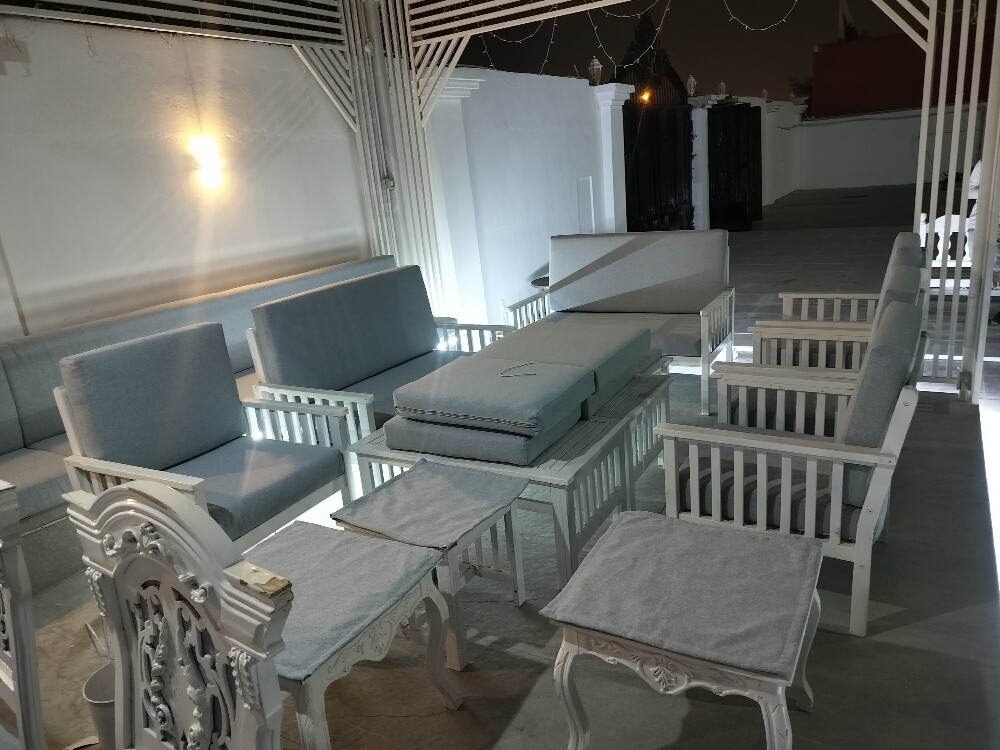 curtain and sofa making, upholstery - 13