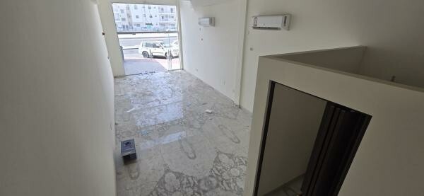 Commercial shops for rent - 15