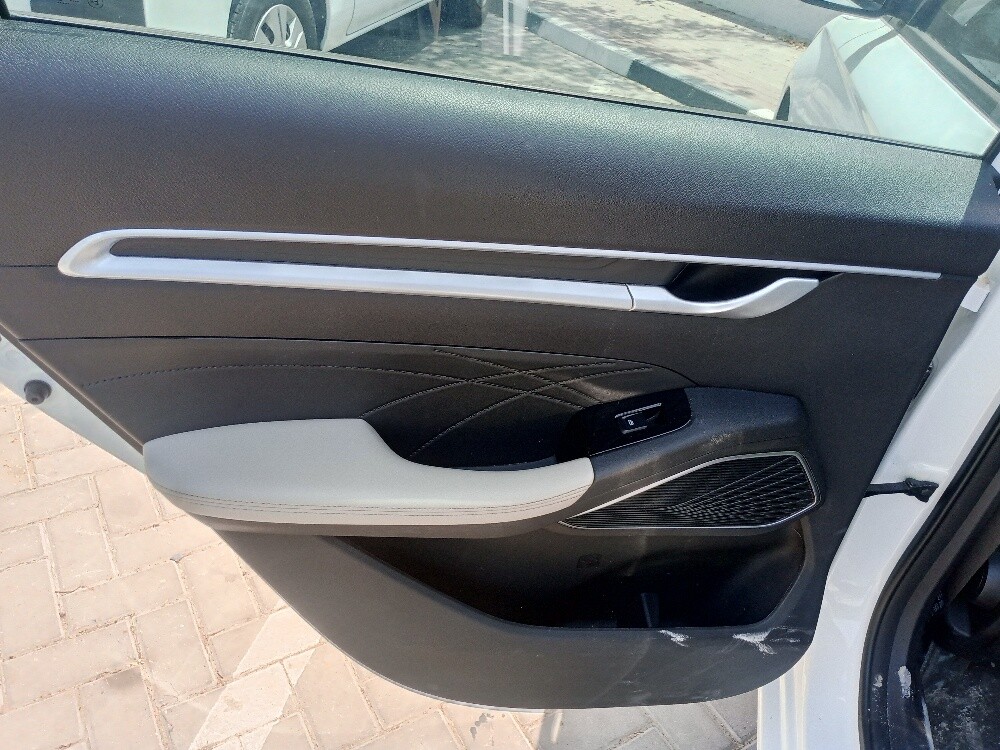 GEELY MGRAND:2025 - 6