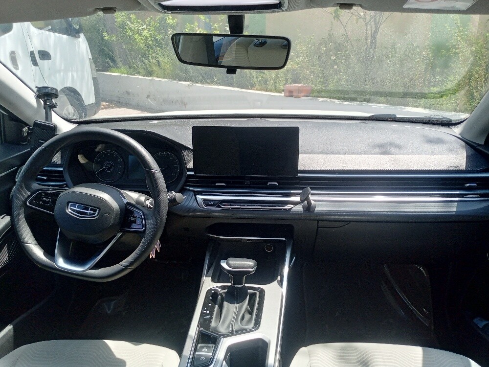 GEELY MGRAND:2025 - 2