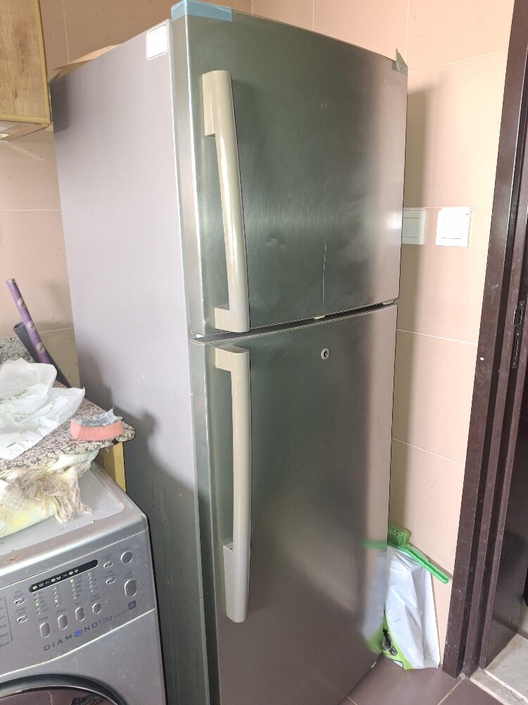 Sofa set,Washing machine, fridge - 6