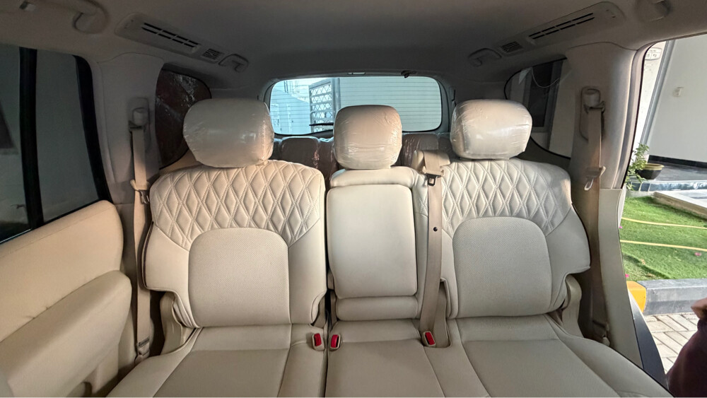 Infiniti QX56 Perfectly Maintained  - 8