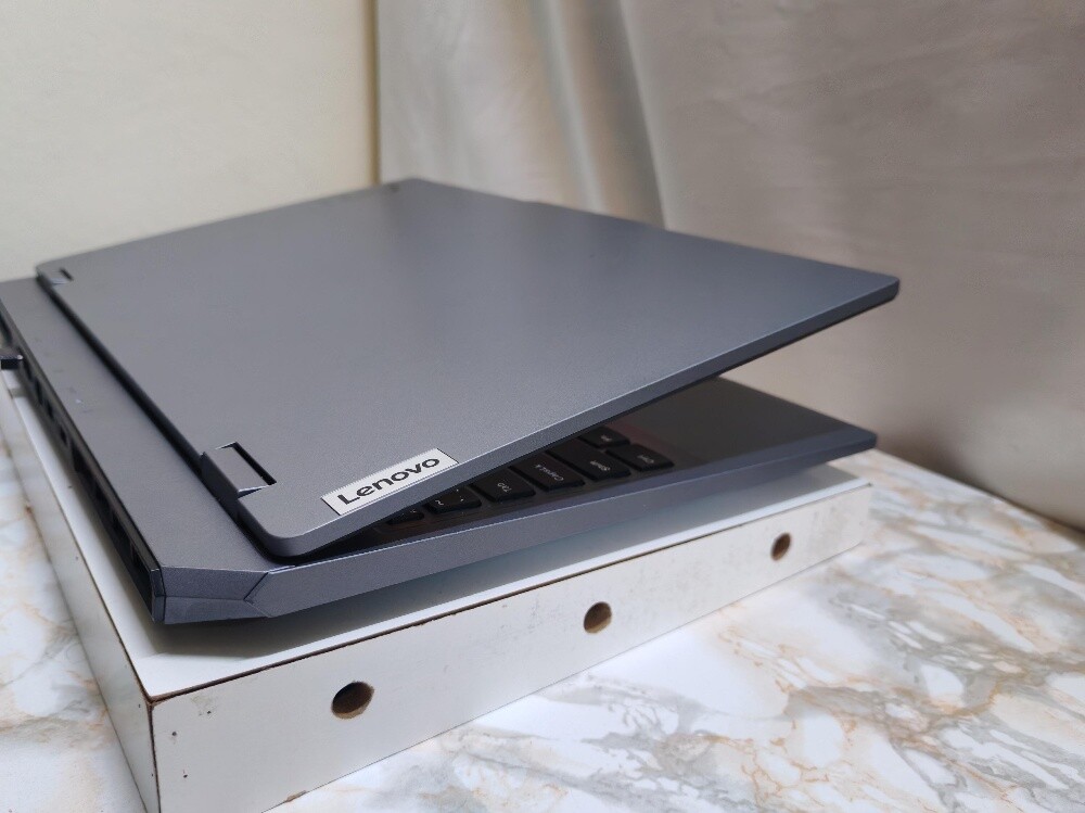 Lenovo loq 15 - 7