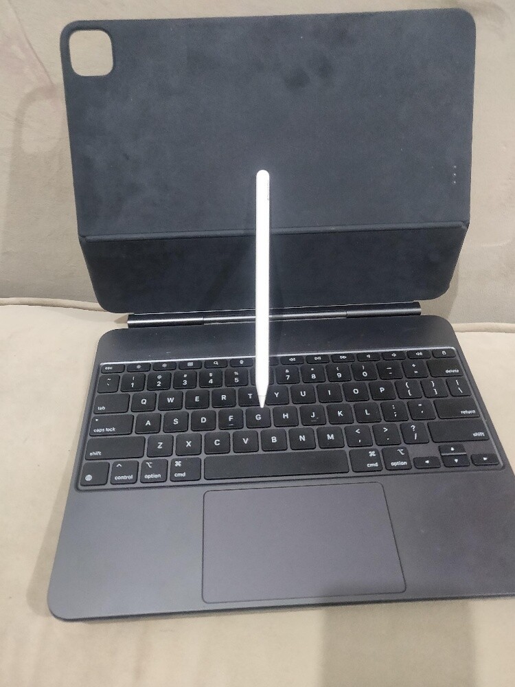 apple magic keyboard - 1