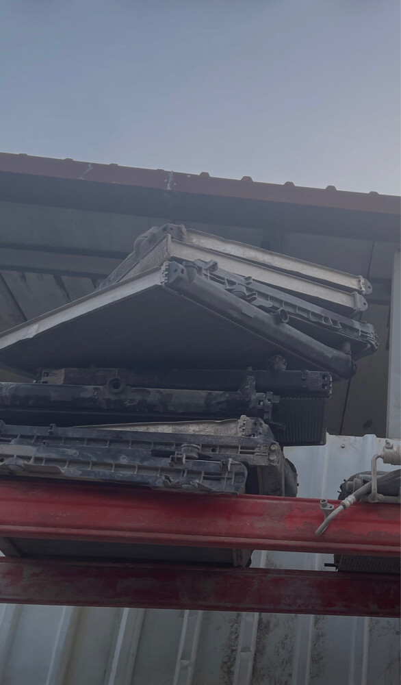 original radiator landcruiser - 1
