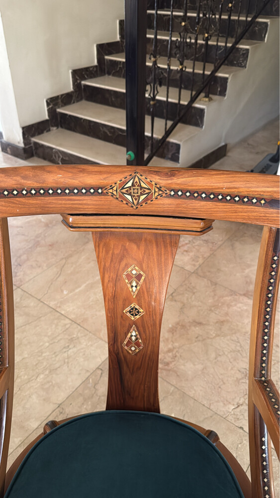 Dining table 4 pieces with pearl - 4