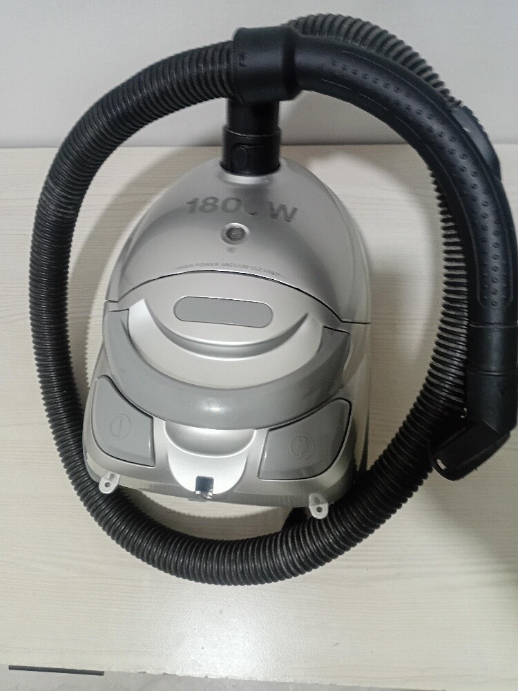 Electric cleaner vacuum - 1