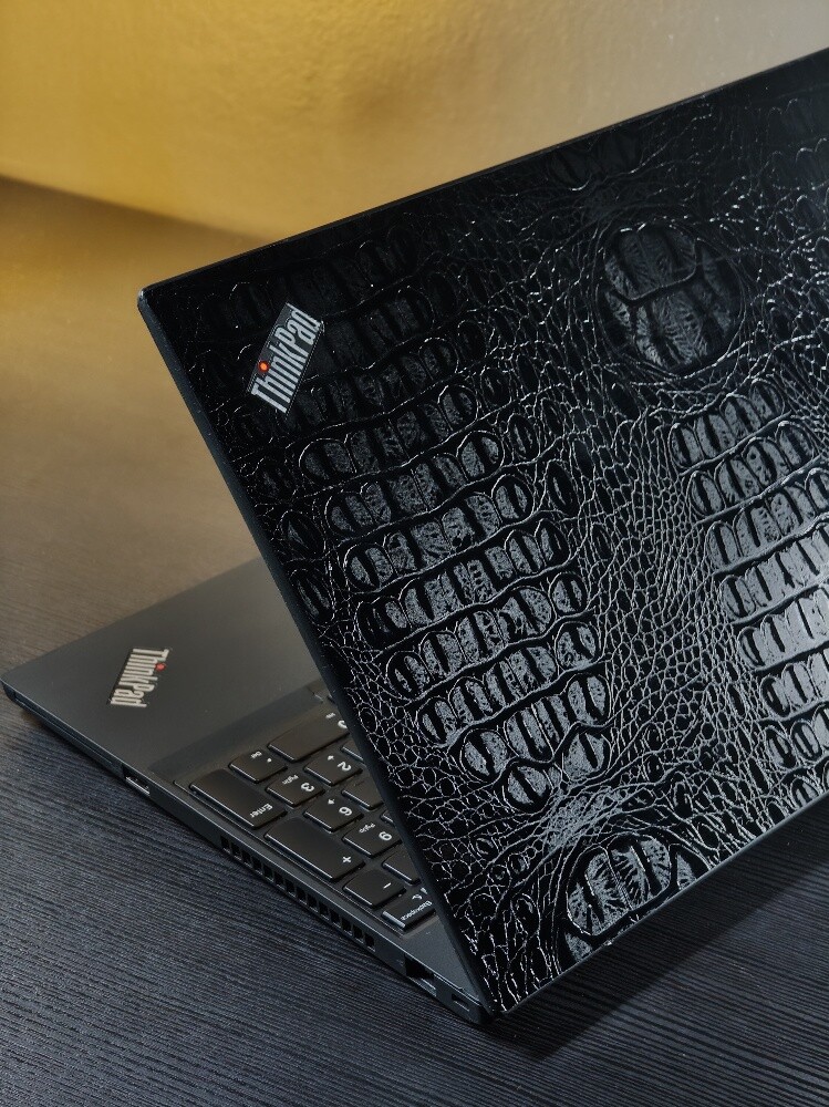 P15 s i7 11th Nvidia 4GB/16 ram - 3