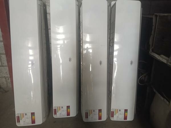 Frego Split AC 3.0 ton - Like new - 2