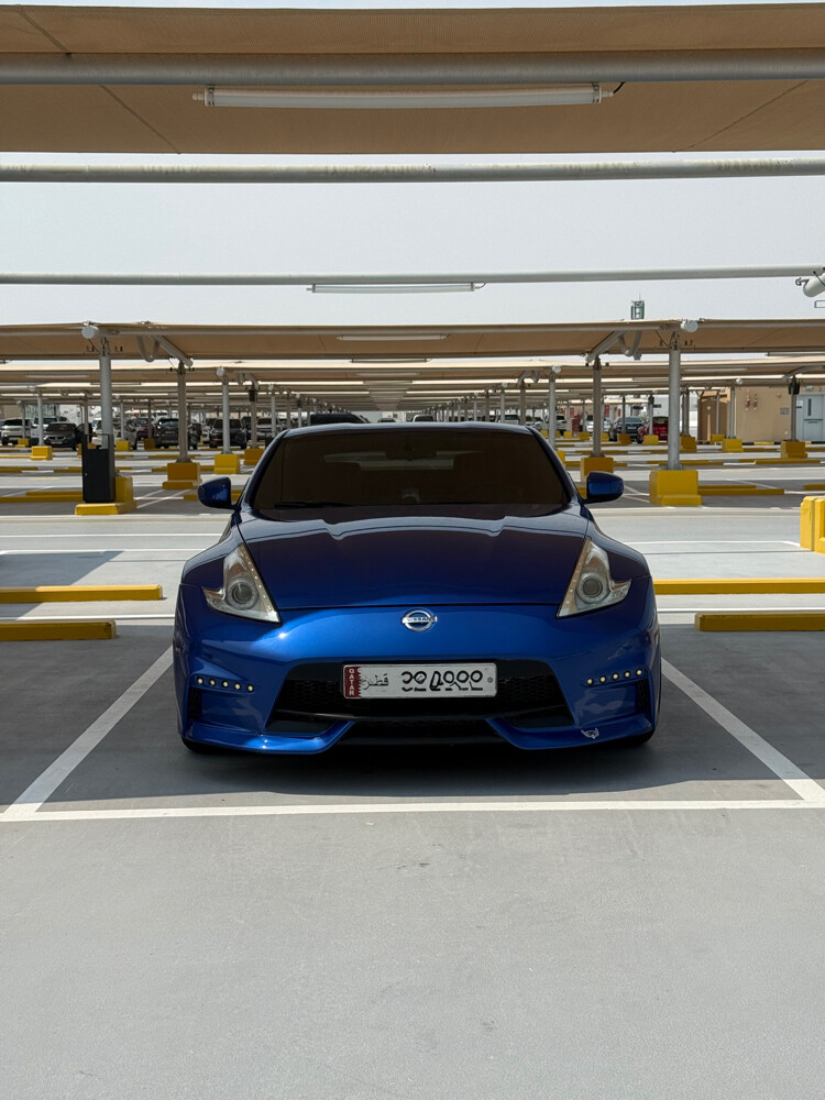 Nissan 370z - 2