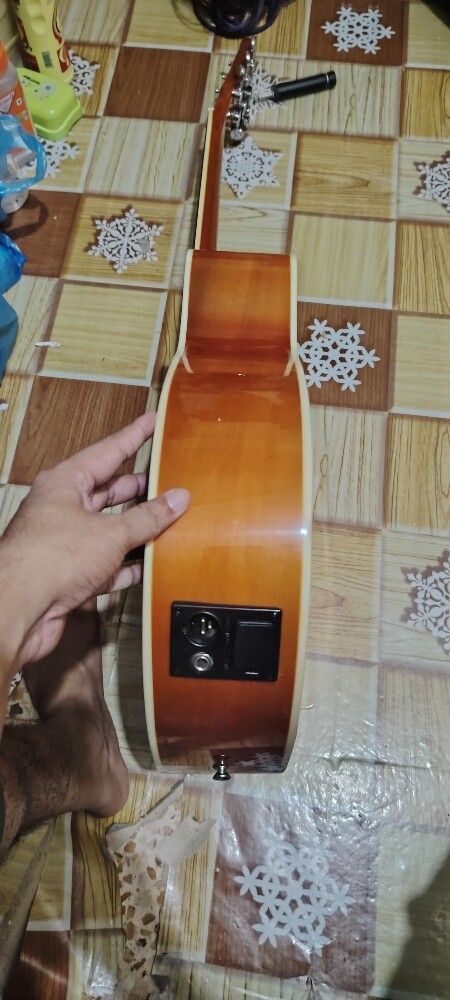 AXE acoustic/semi-acoustic guitar - 5