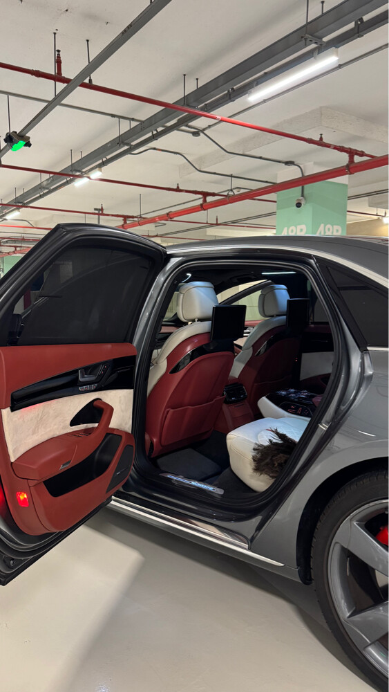 اودي اي 8 ال - 11