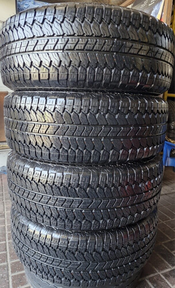 275/60/20"Bridgestone Tyre - 3