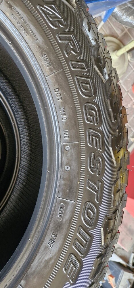 275/60/20"Bridgestone Tyre - 5