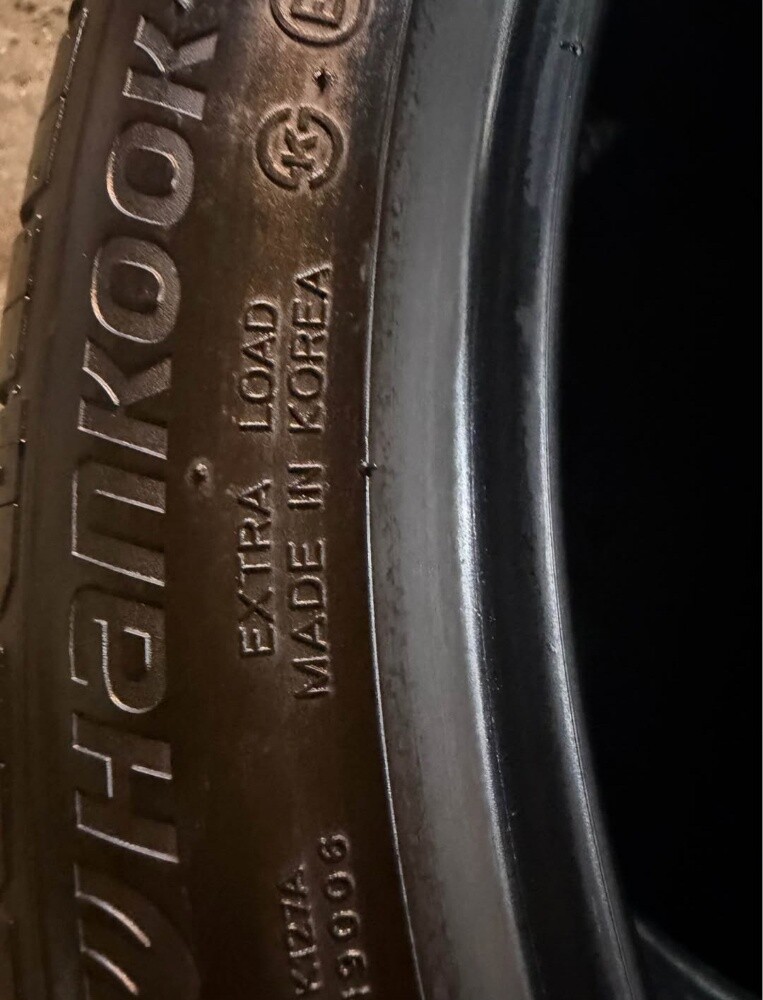 315/35/21"Hankook tire - 2