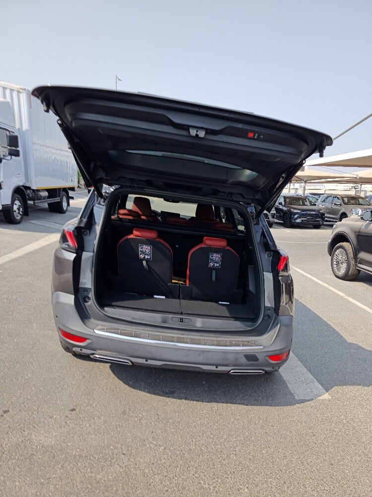 Zero Accident Peugeot 5008 GT 2024 - 9