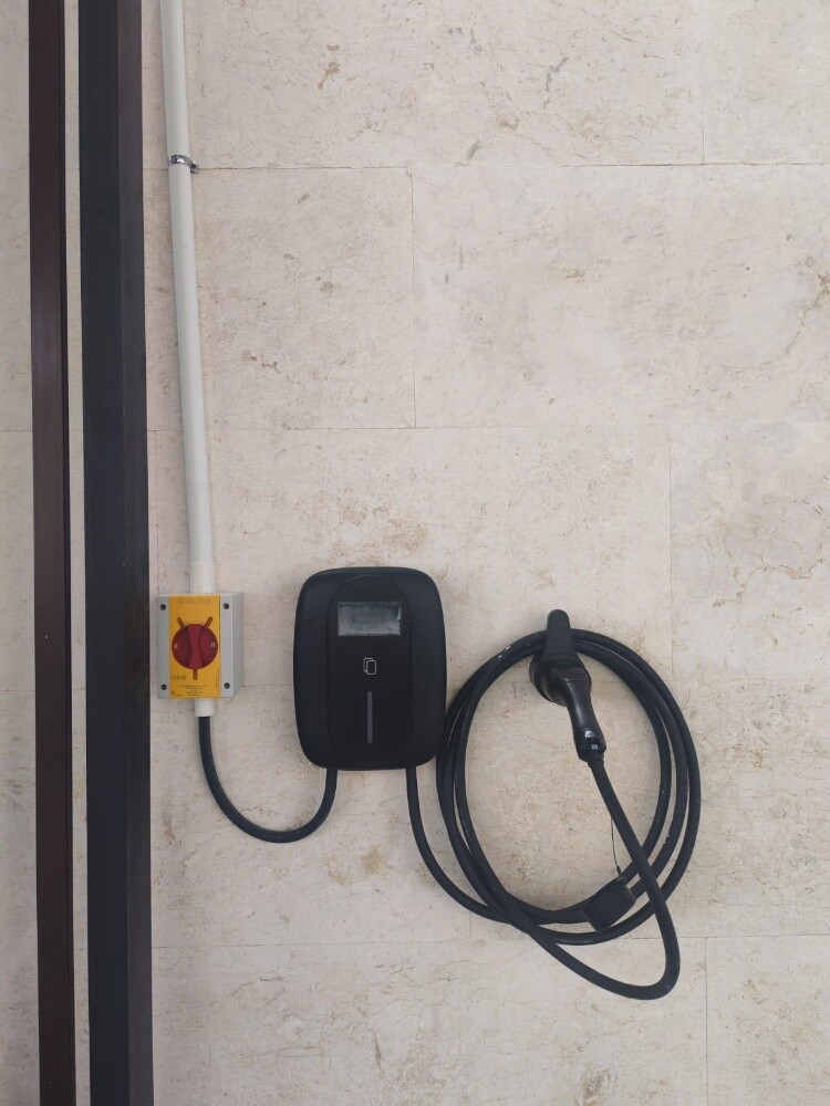 Car charger installation - 3