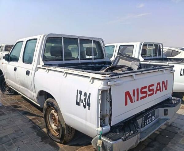 NISSAN PICKUP 2400 2010 MODEL - 6