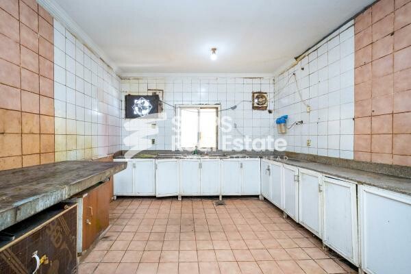 Camp in Key Industrial Area - 7