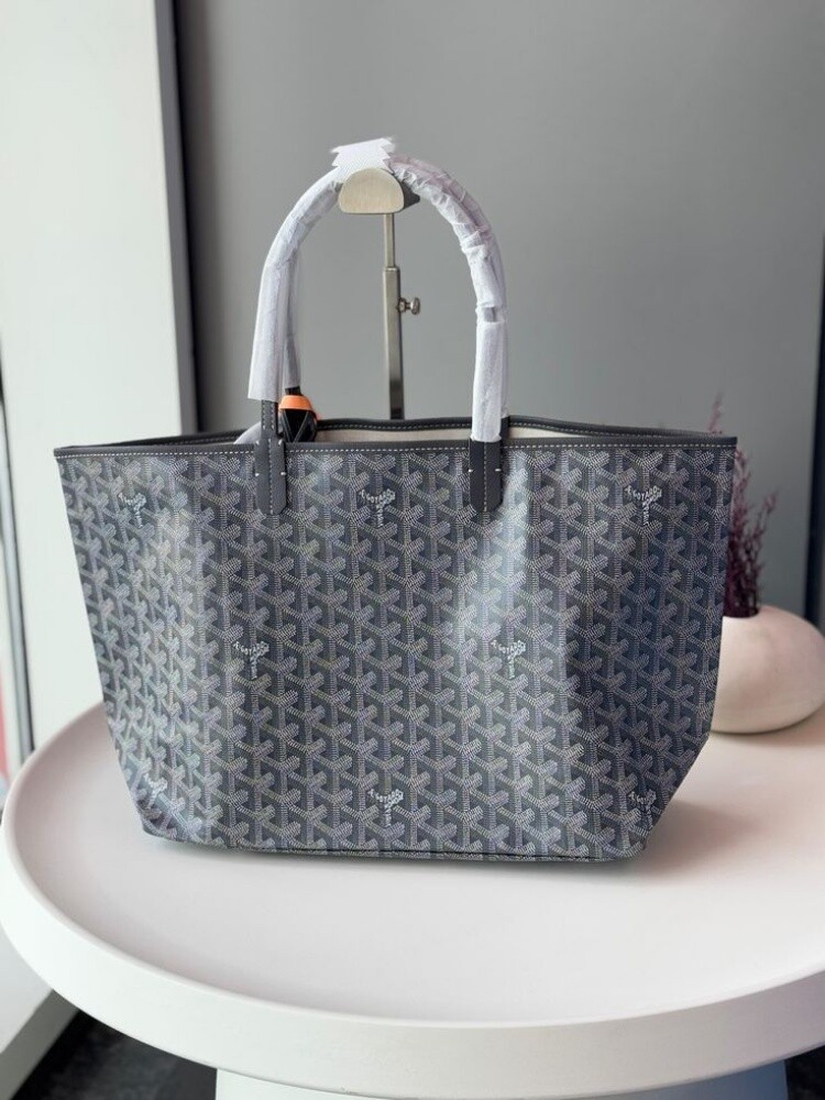 school bag available - 17