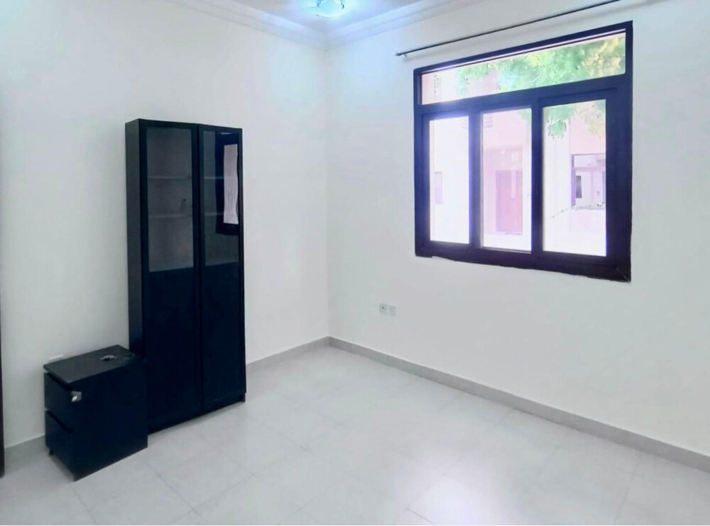 7 BR villa for rent in Abu Hamour  - 10