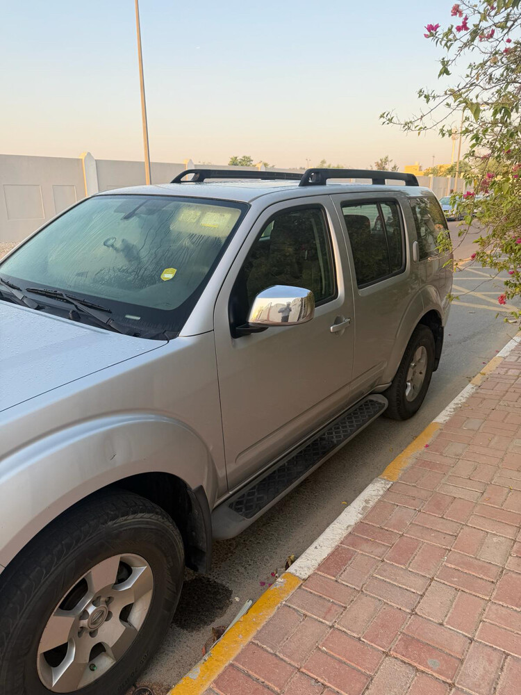 Nissan Pathfinder 2012 model - 6