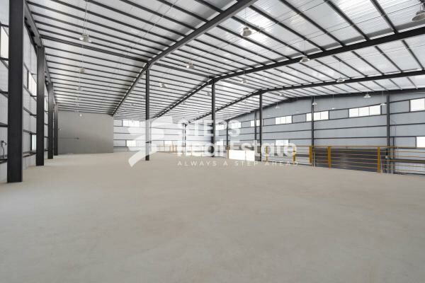 Brand New Carpentry with rooms - 10