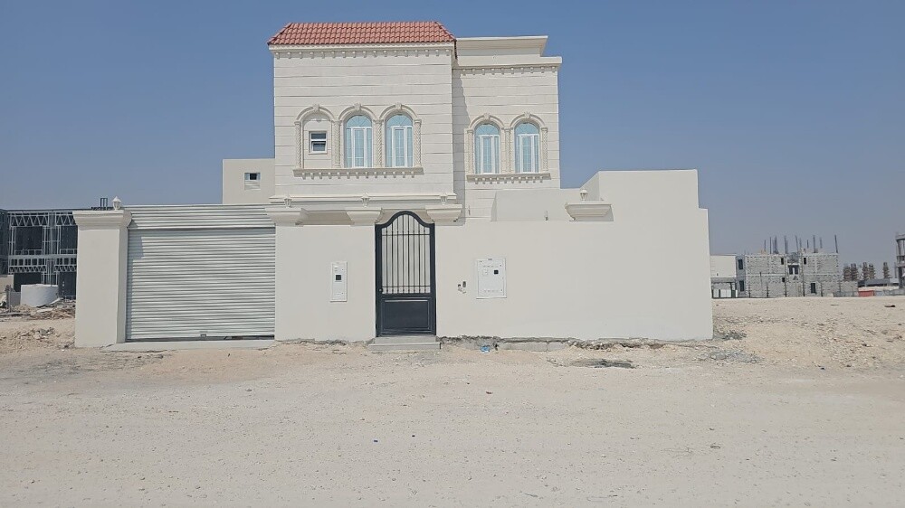للبيع فيلا جديدة في جريان جنيحات - 1