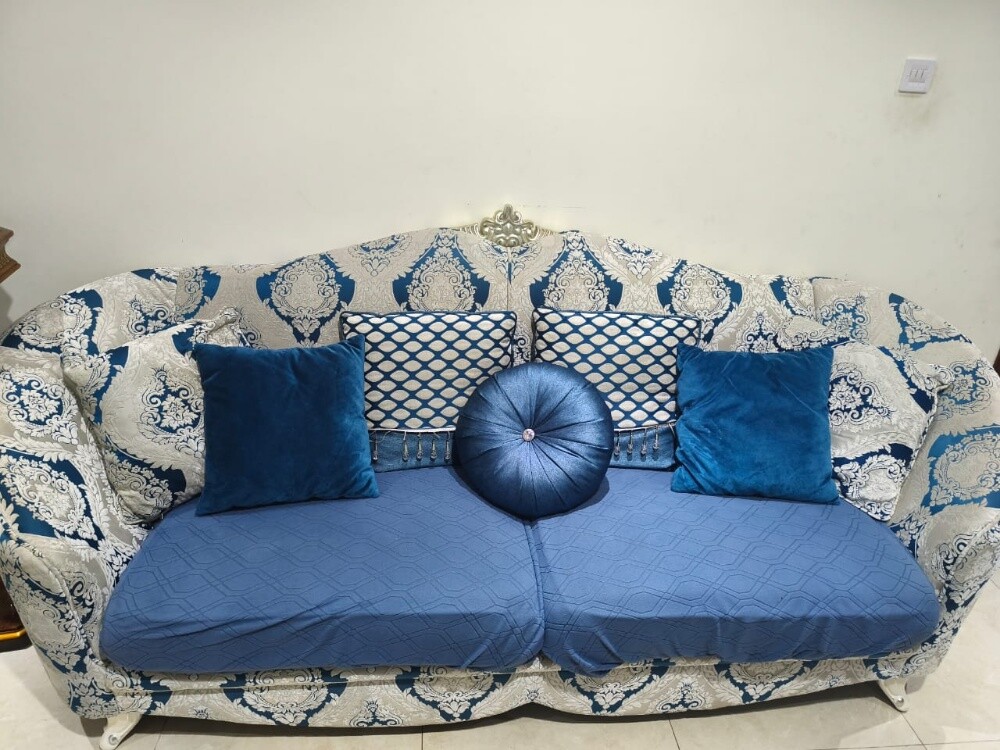 Majlis for sale as part of a renova - 7
