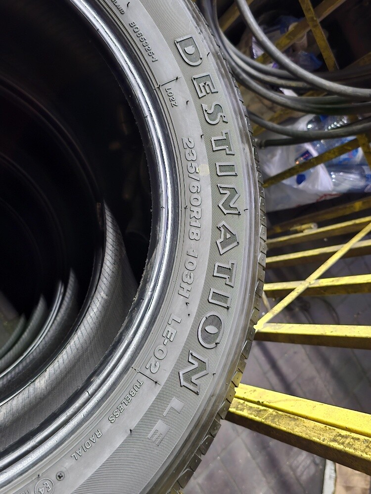235-60-18,,,, Firestone brand - 7