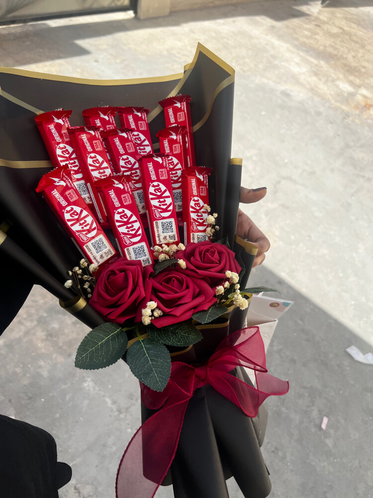 flower bouquet and chocolate bouque - 5