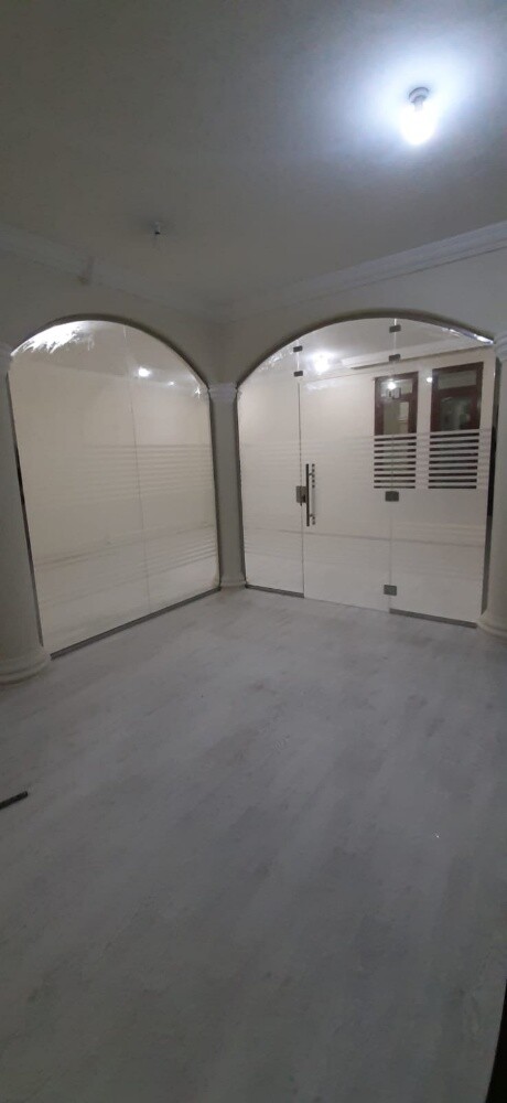 renovation work 66436558 - 18