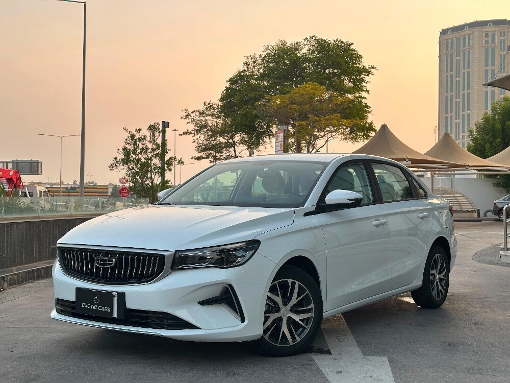 Geely Emgrand 2026 - 1