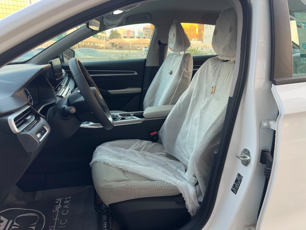 Geely Emgrand 2026 - 7