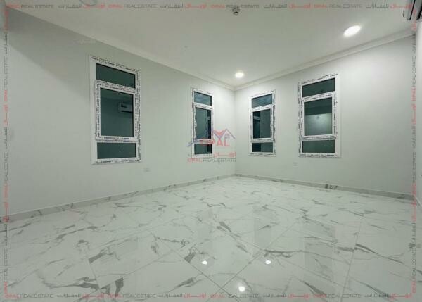 For Rent|Apartment in Umm Ghuwailna - 3