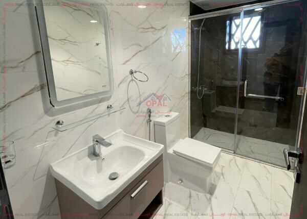For Rent | Apartment in The Pearl - 10