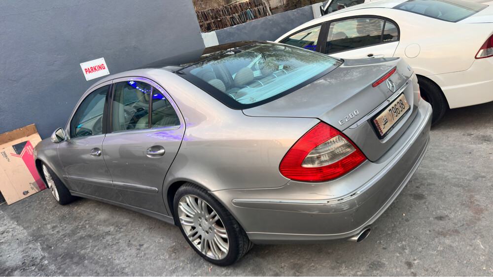 BENZ E280 - 3