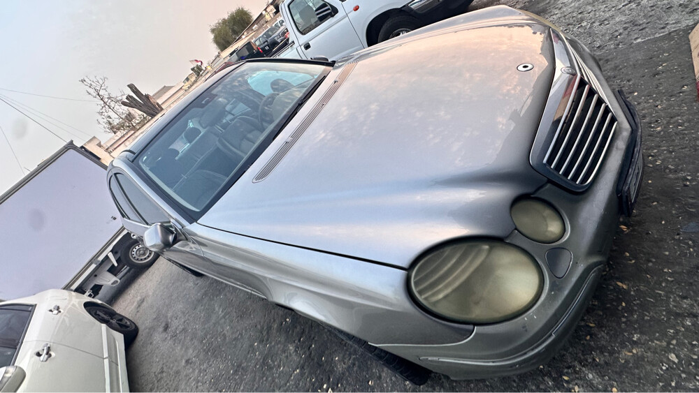 BENZ E280 - 7