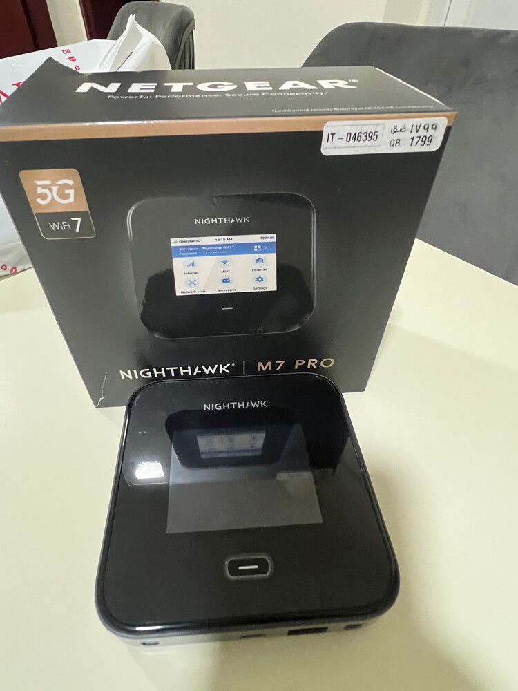 Netgear M7 Pro used 1 month - 11