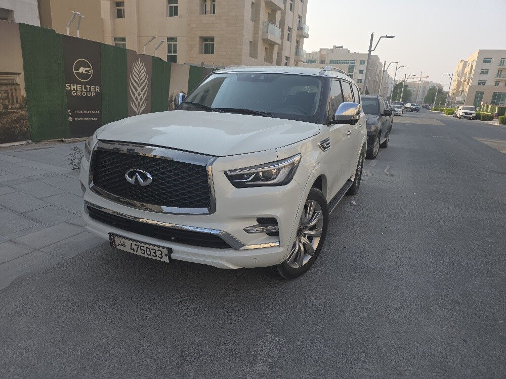 infinty qx80 low milage - 1