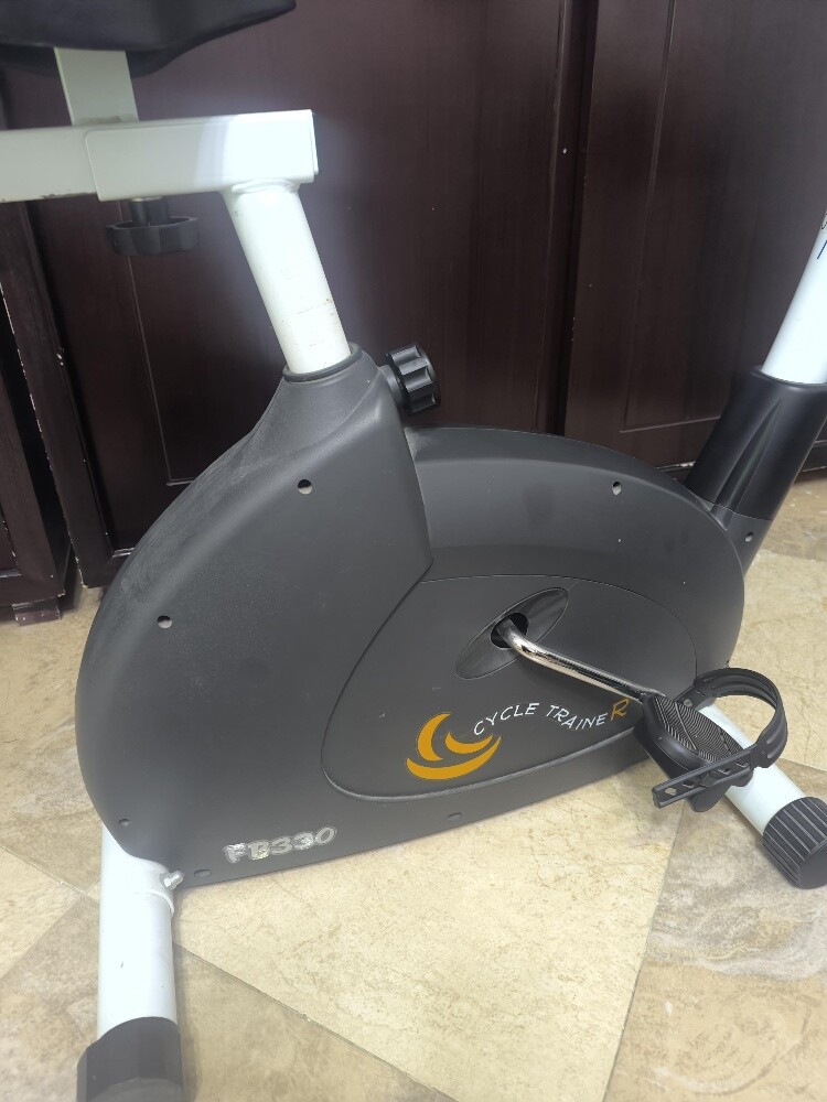 Infinity indoor bicycle machine - 2