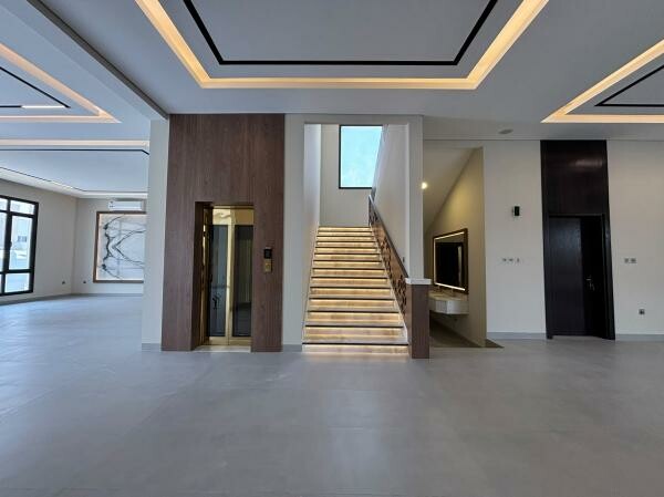 foe sale| modern villa in Al Kheesa - 9