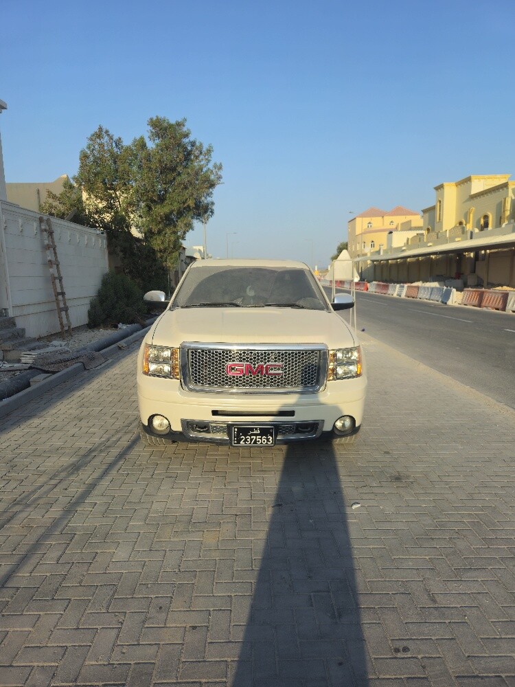 GMC - 3
