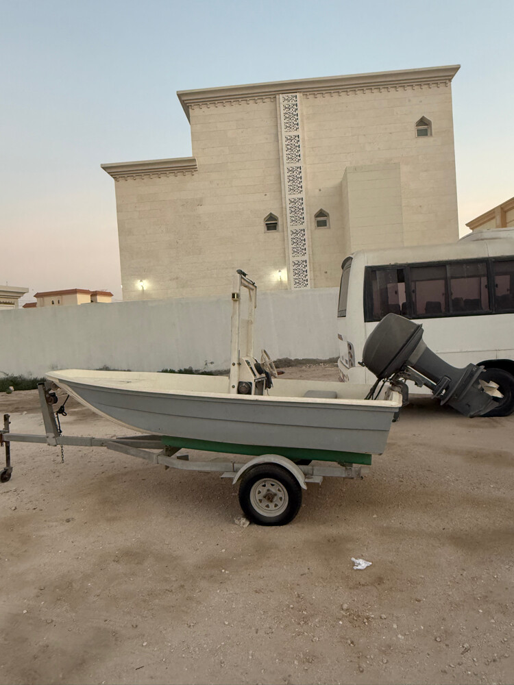 boat 12 ft engine 30HP - 2