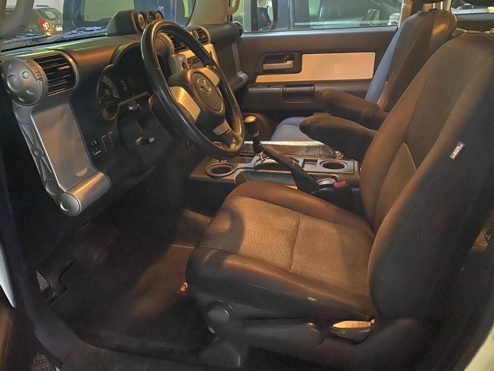 Toyota FJ Cruiser 2015 - 5