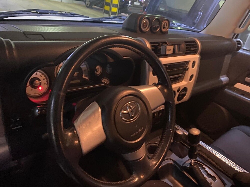 Toyota FJ Cruiser 2015 - 6