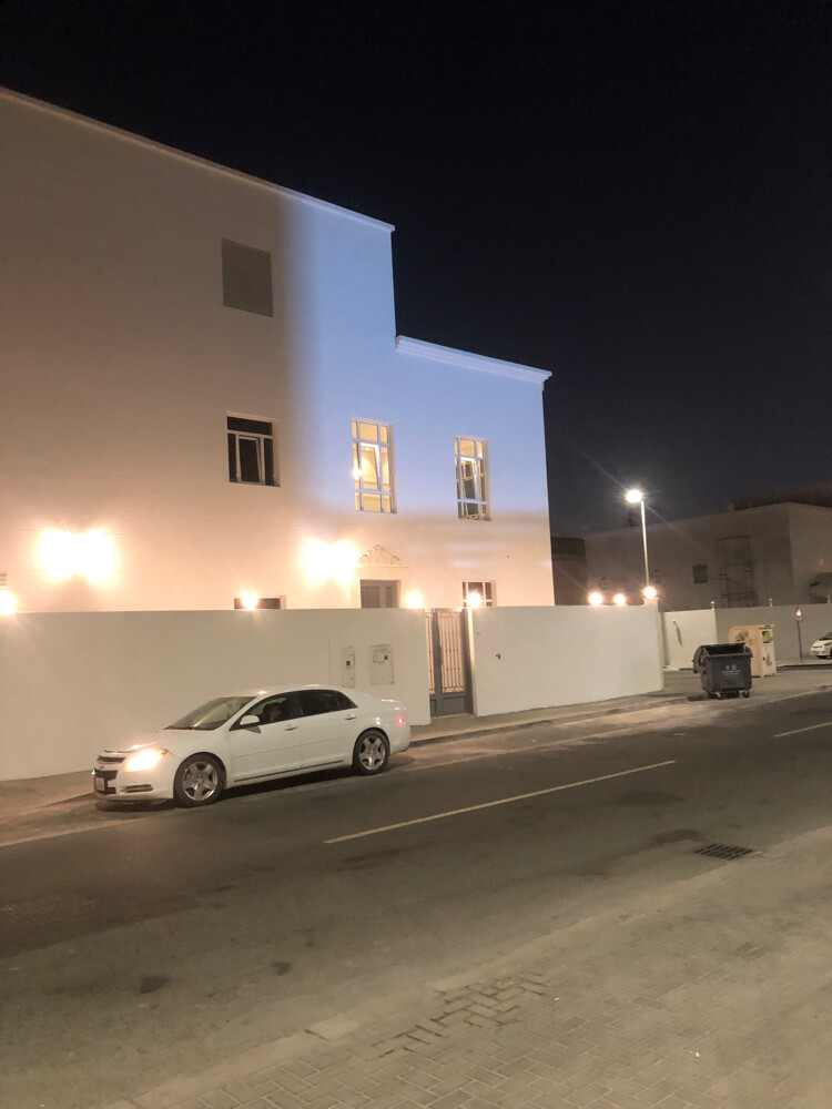 للبيع فيلا جديدة الوكير - 25