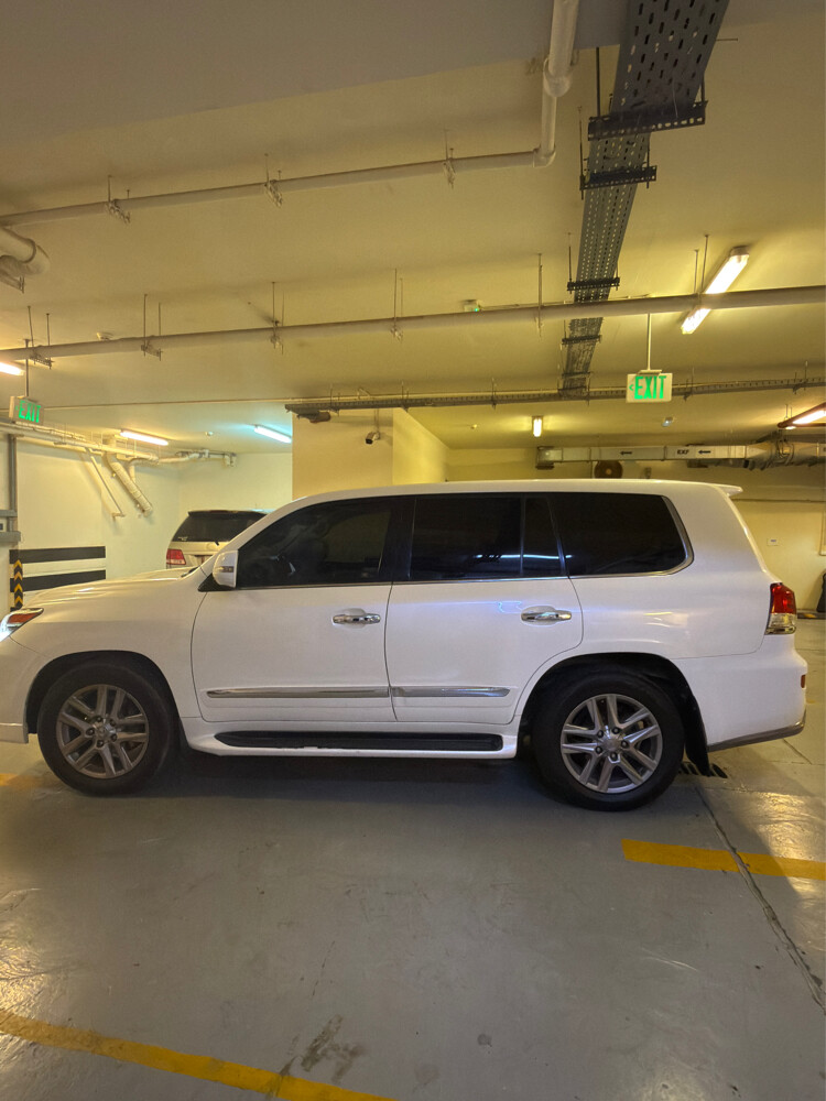 lx570 (2012) - 4